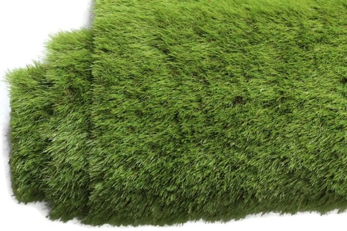 New 40mm Artifical Grass Free Delivery - Image 2