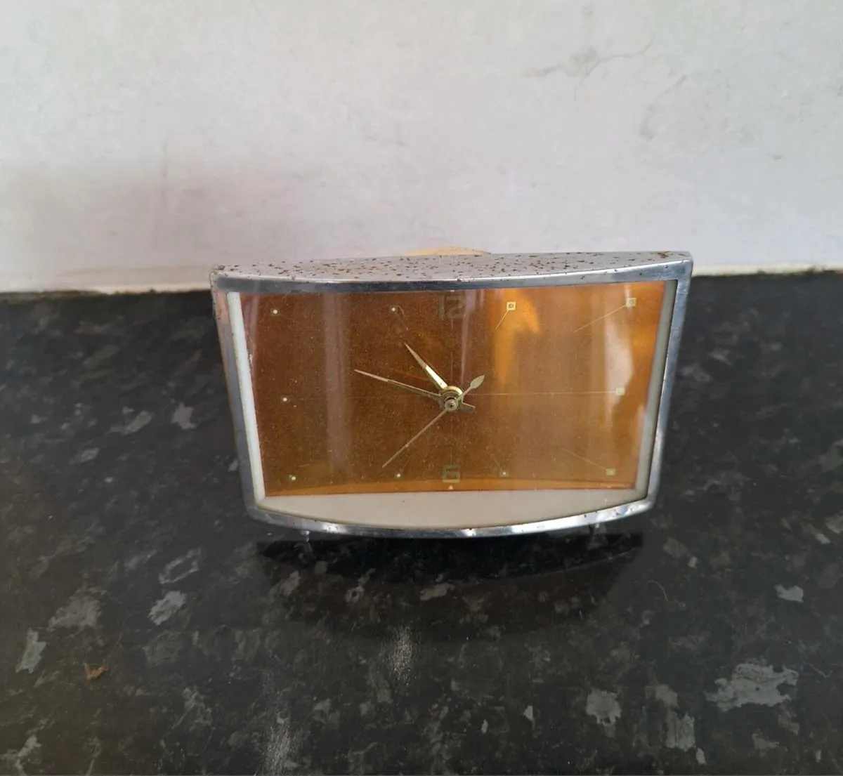 Miniature vintage clock see dimensions - Image 1
