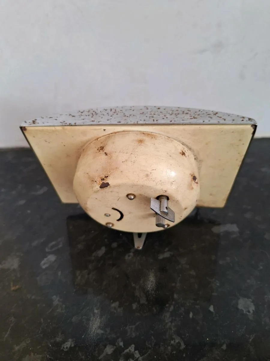 Miniature vintage clock see dimensions - Image 2