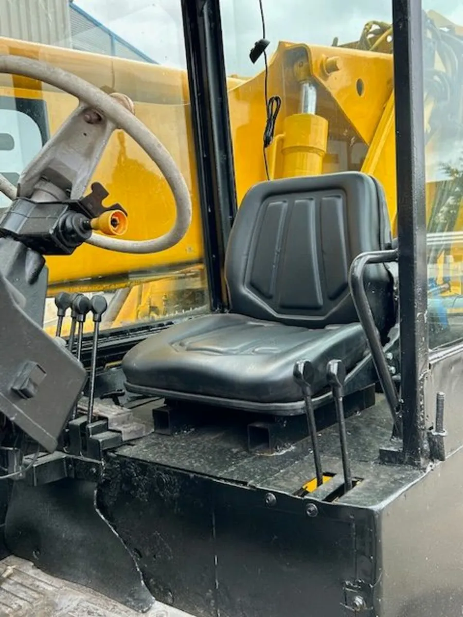 JCB Teleporter - Image 2