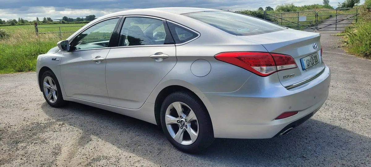 Hyundai i40 - Image 2