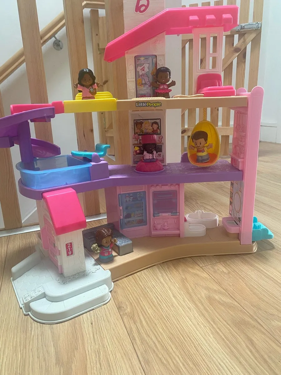 Little People Barbie Dream house - Image 1