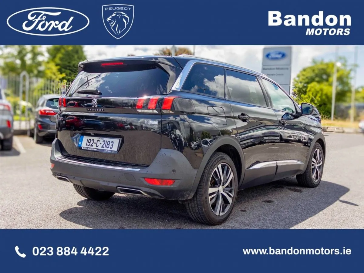 Peugeot 5008 2019 Peugeot 5008 Black 1.2 Puretech - Image 4