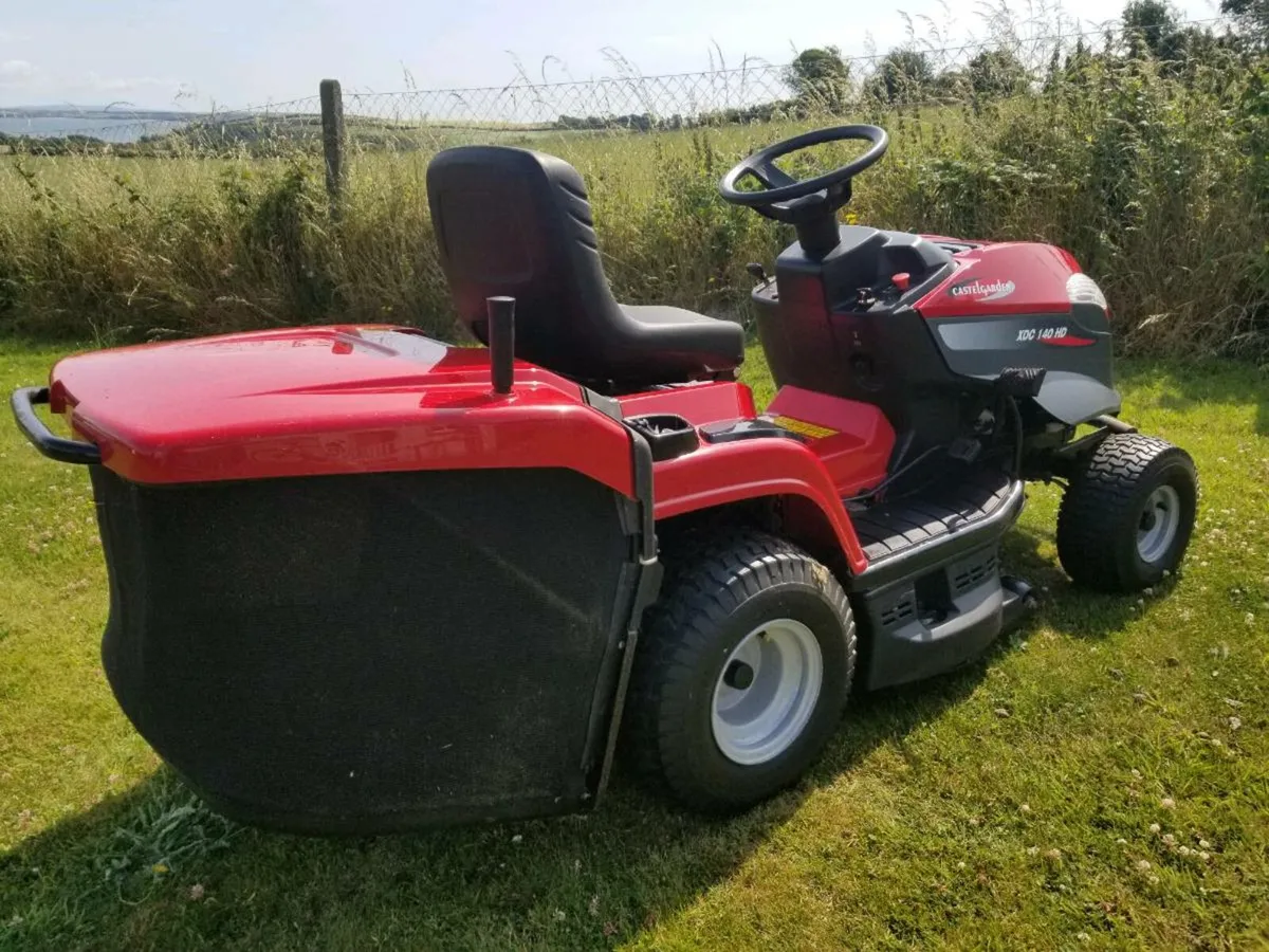 Castlegarden xdc 140 hd ride on - Image 2