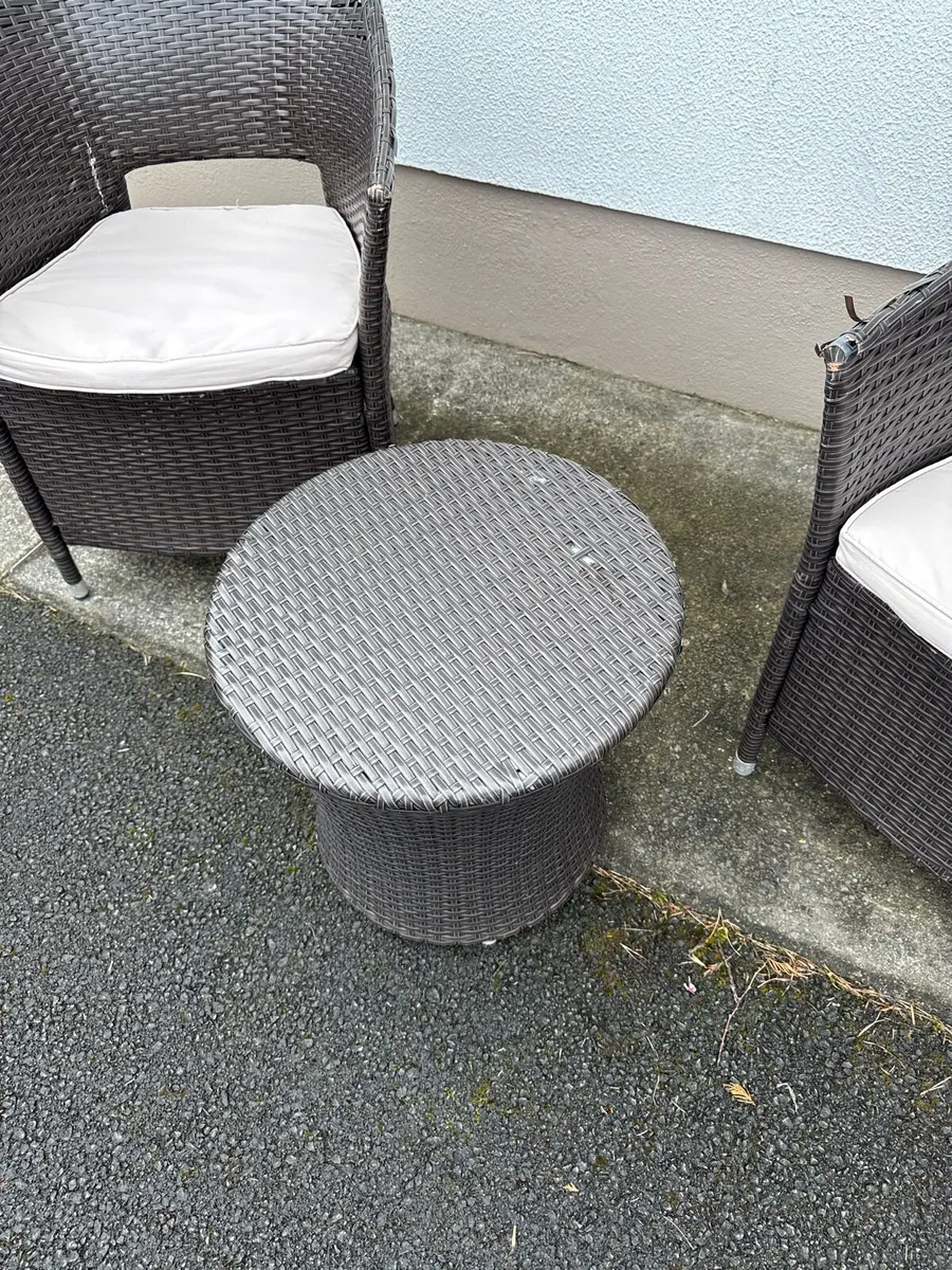 garden furniture - Image 2