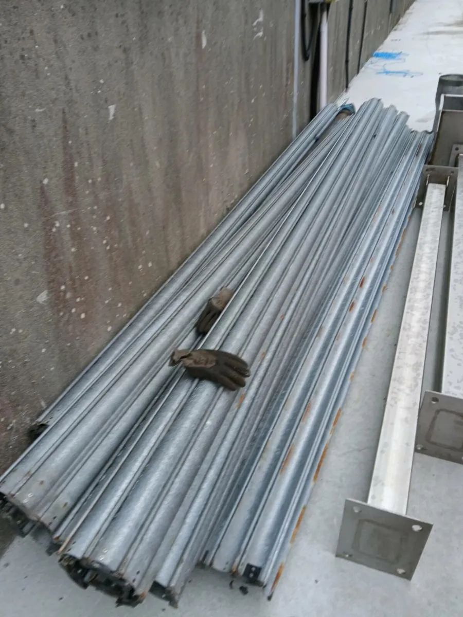 Industrial roller door - Image 1