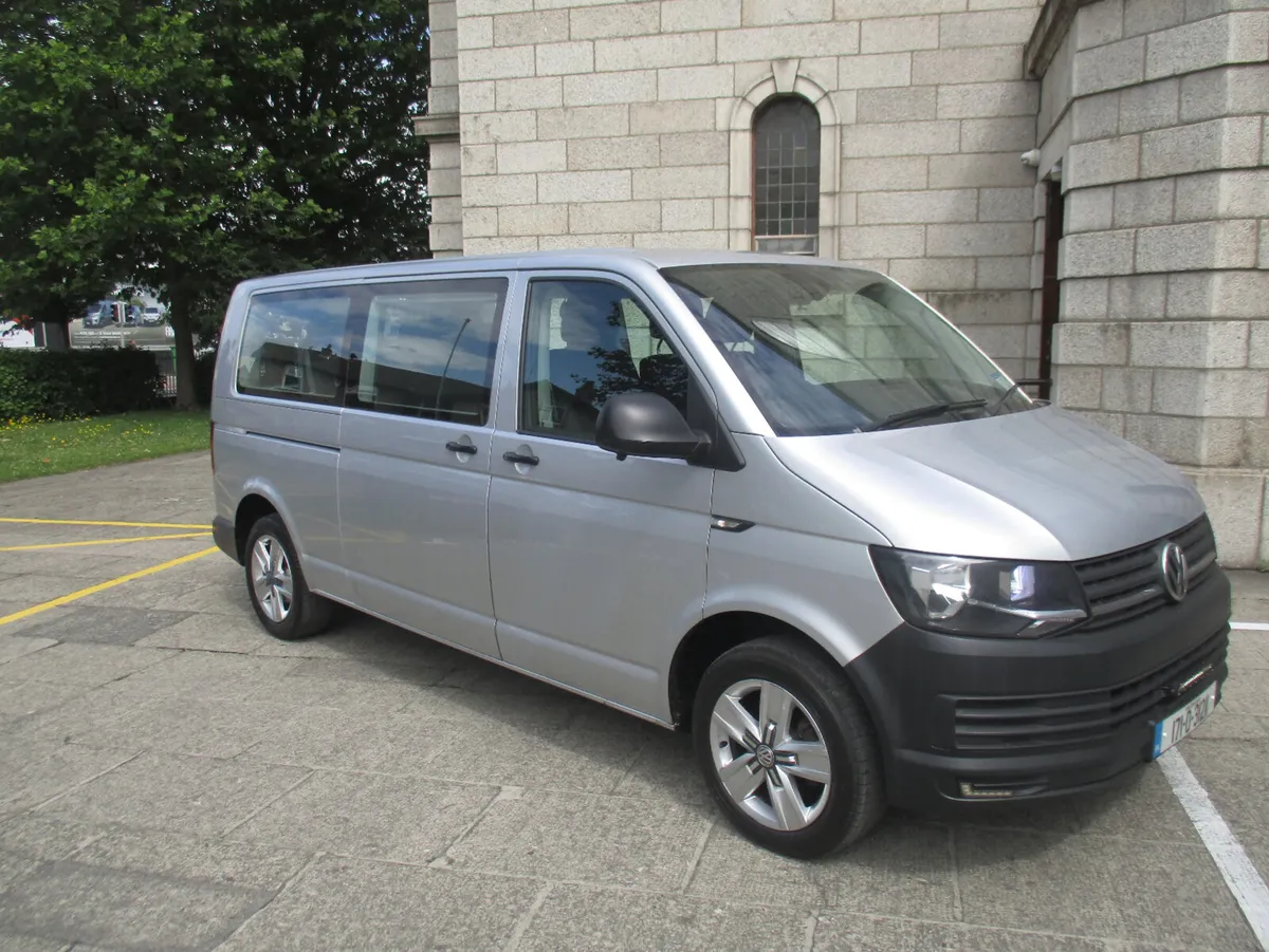 2017 VW SHUTTLE 2.0 TDI DSG 9 SEATER AUTO - Image 1