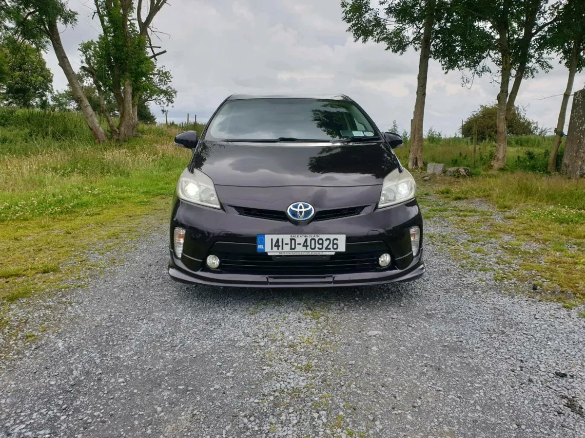 2014 Toyota Prius 1.8 Hybrid - Image 2