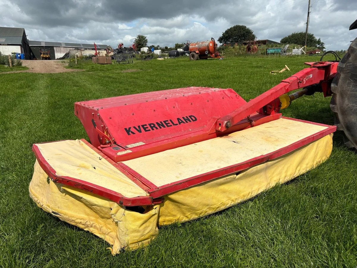 Taarup Kverneland 316 8ft mower conditioner - Image 1