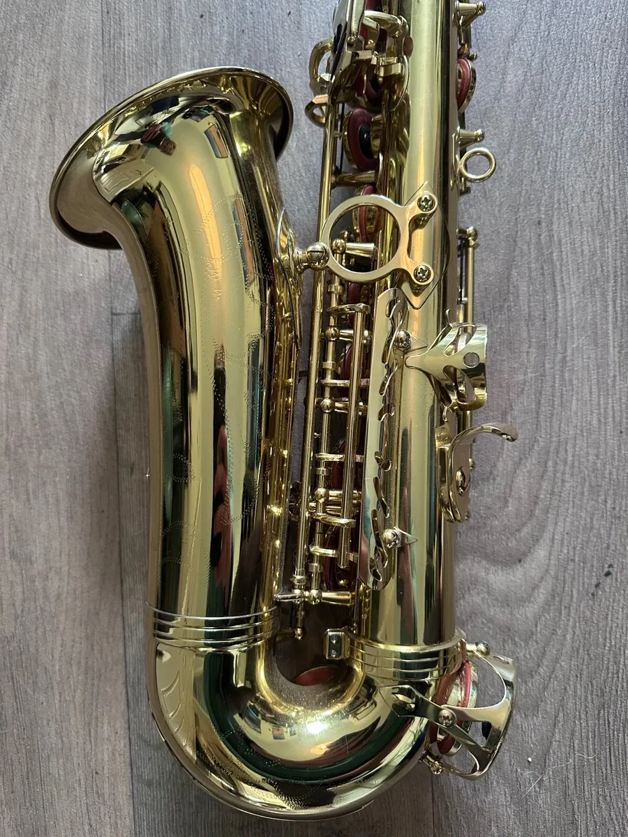 Saxophone - Image 4