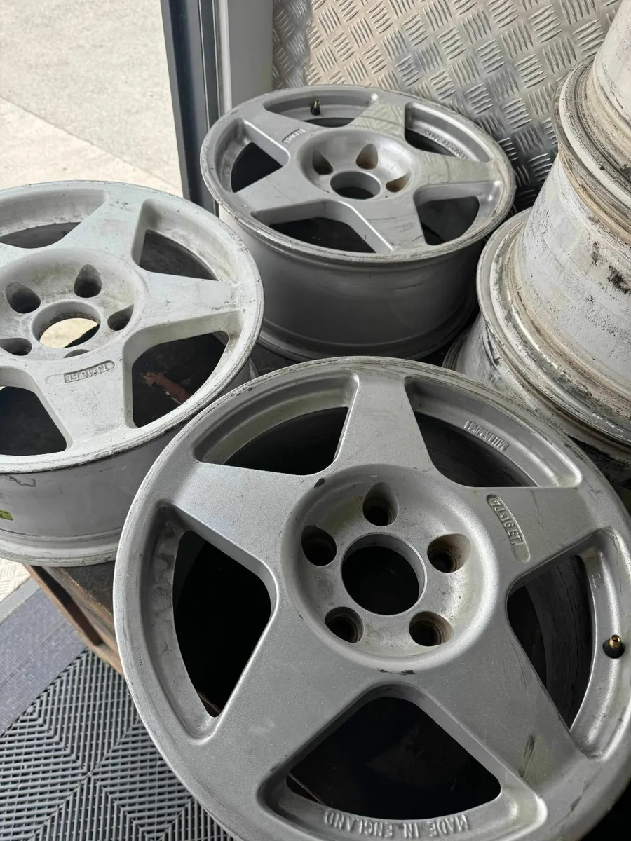 BMW Compomotive 16" Rims - Image 2