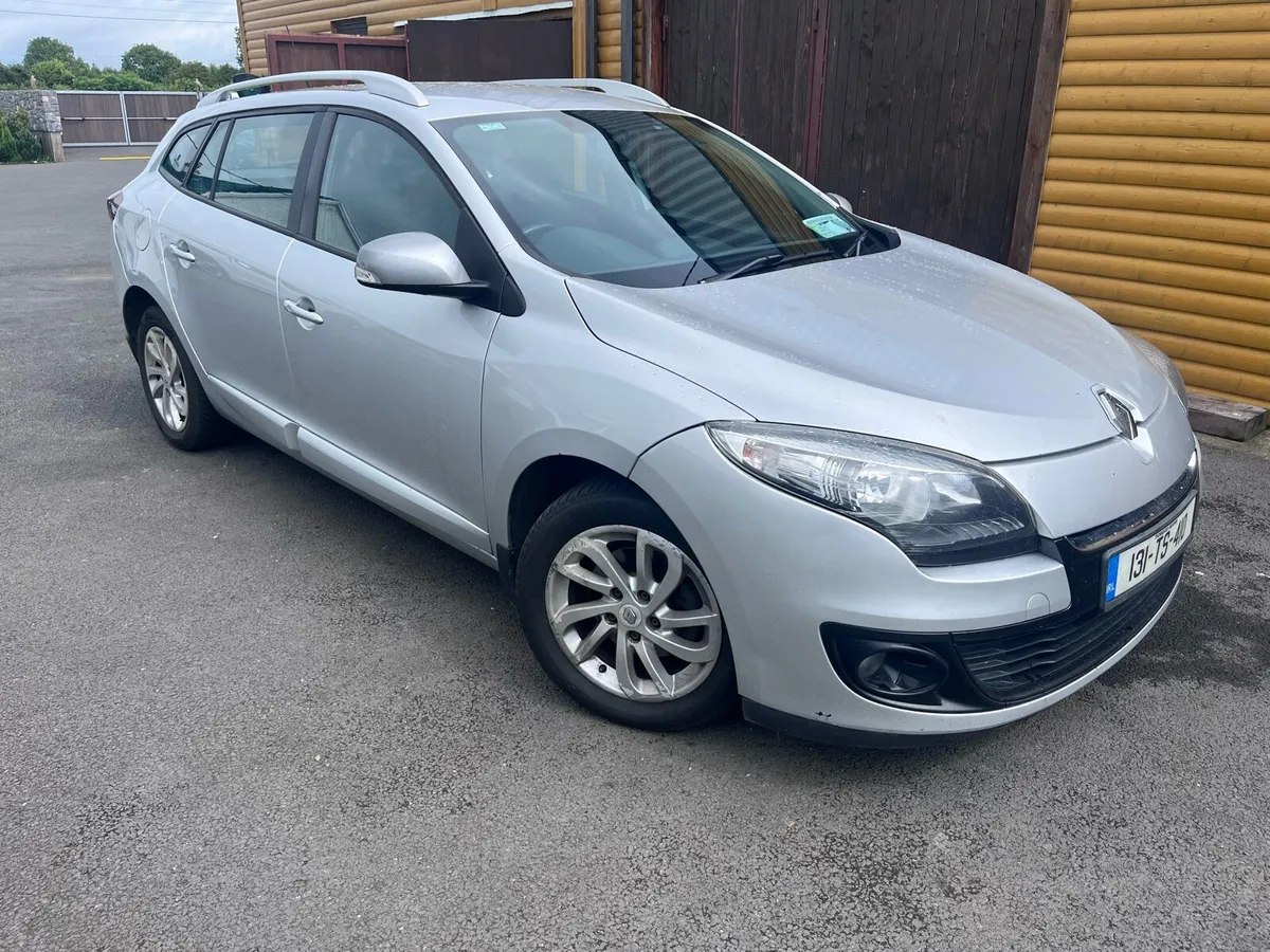 Renault Grand Megane 2013 - Image 2