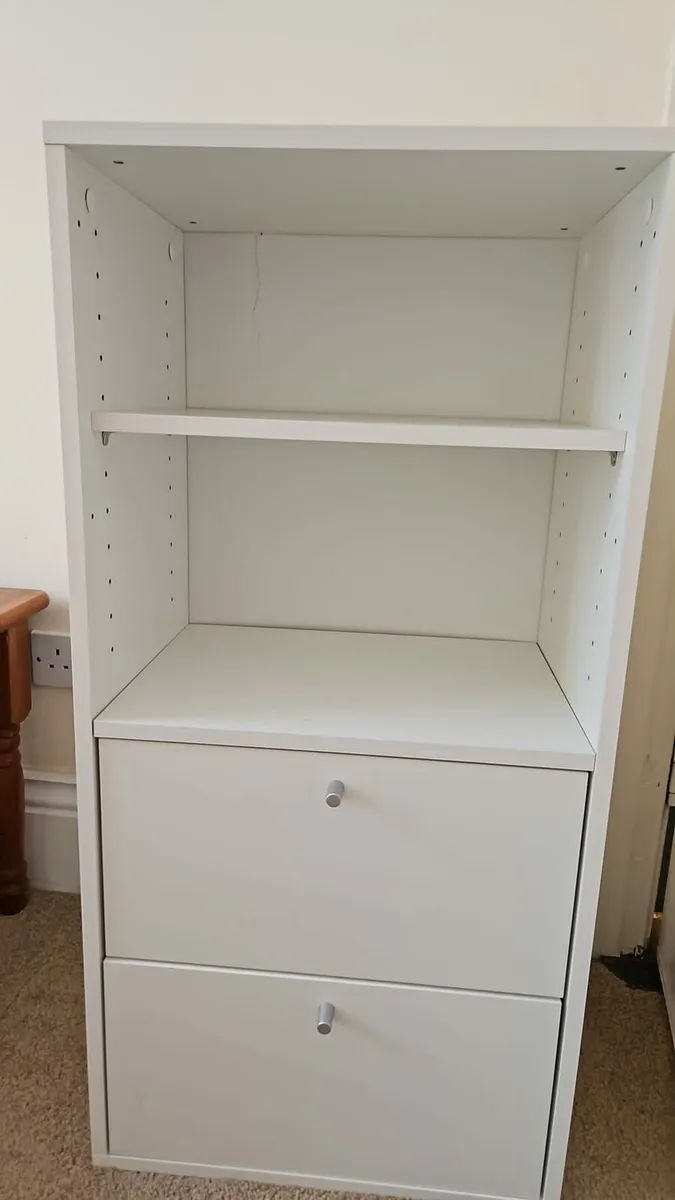 White cabinet - Image 1