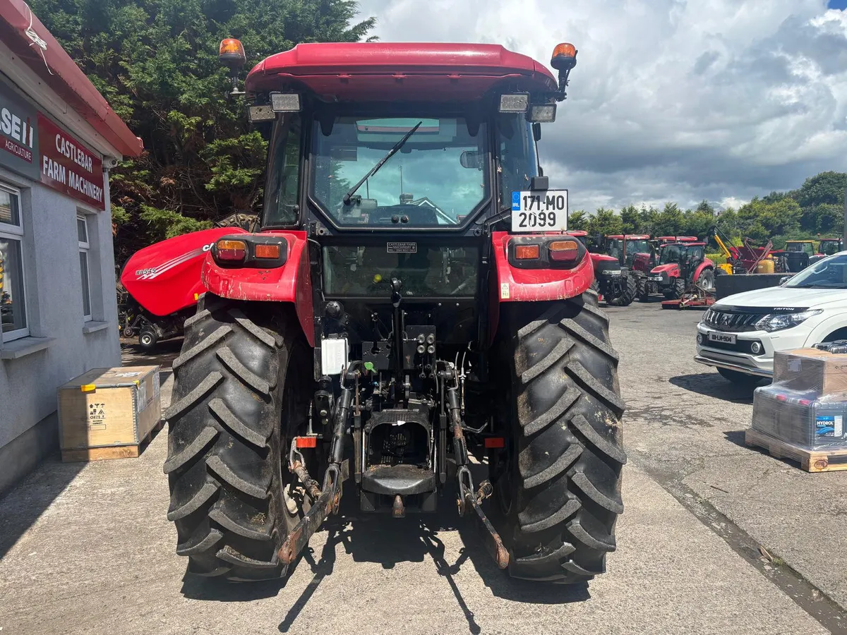 Case IH Farmall 95A - Image 3