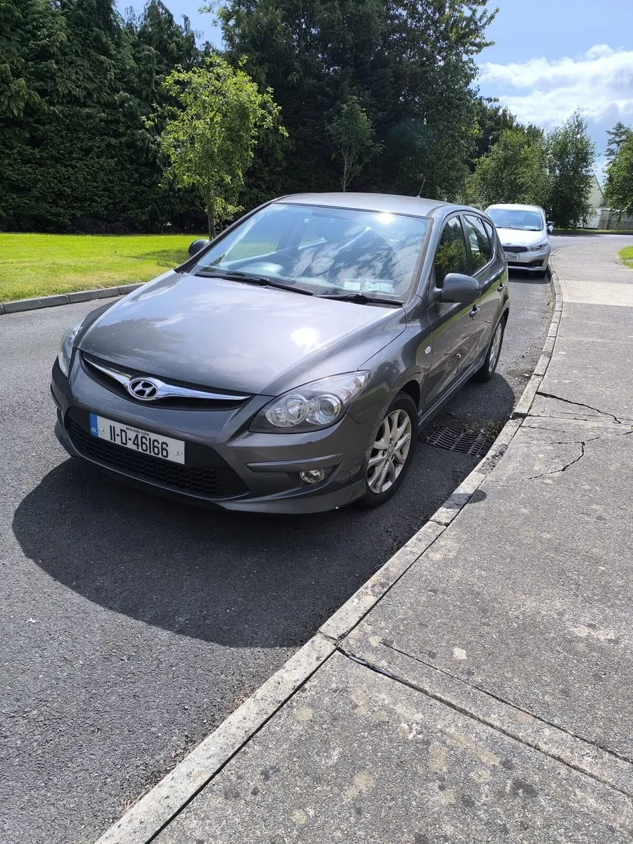 Hyundai i30 1.6 comfort - Image 1