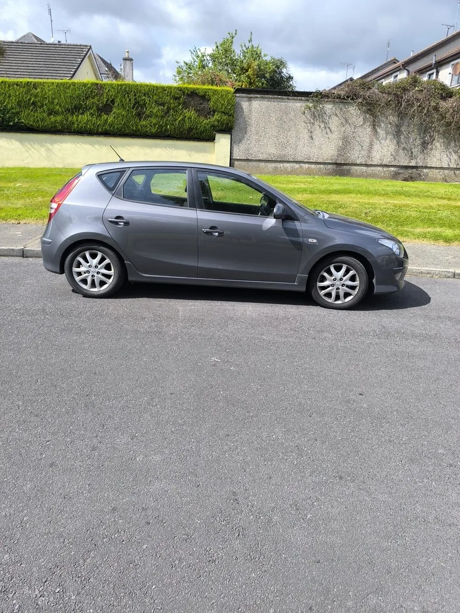 Hyundai i30 1.6 comfort - Image 2