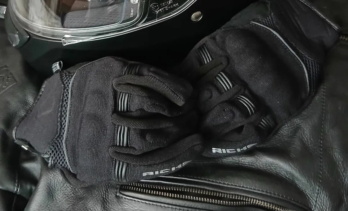 Motorbike gear - Image 2