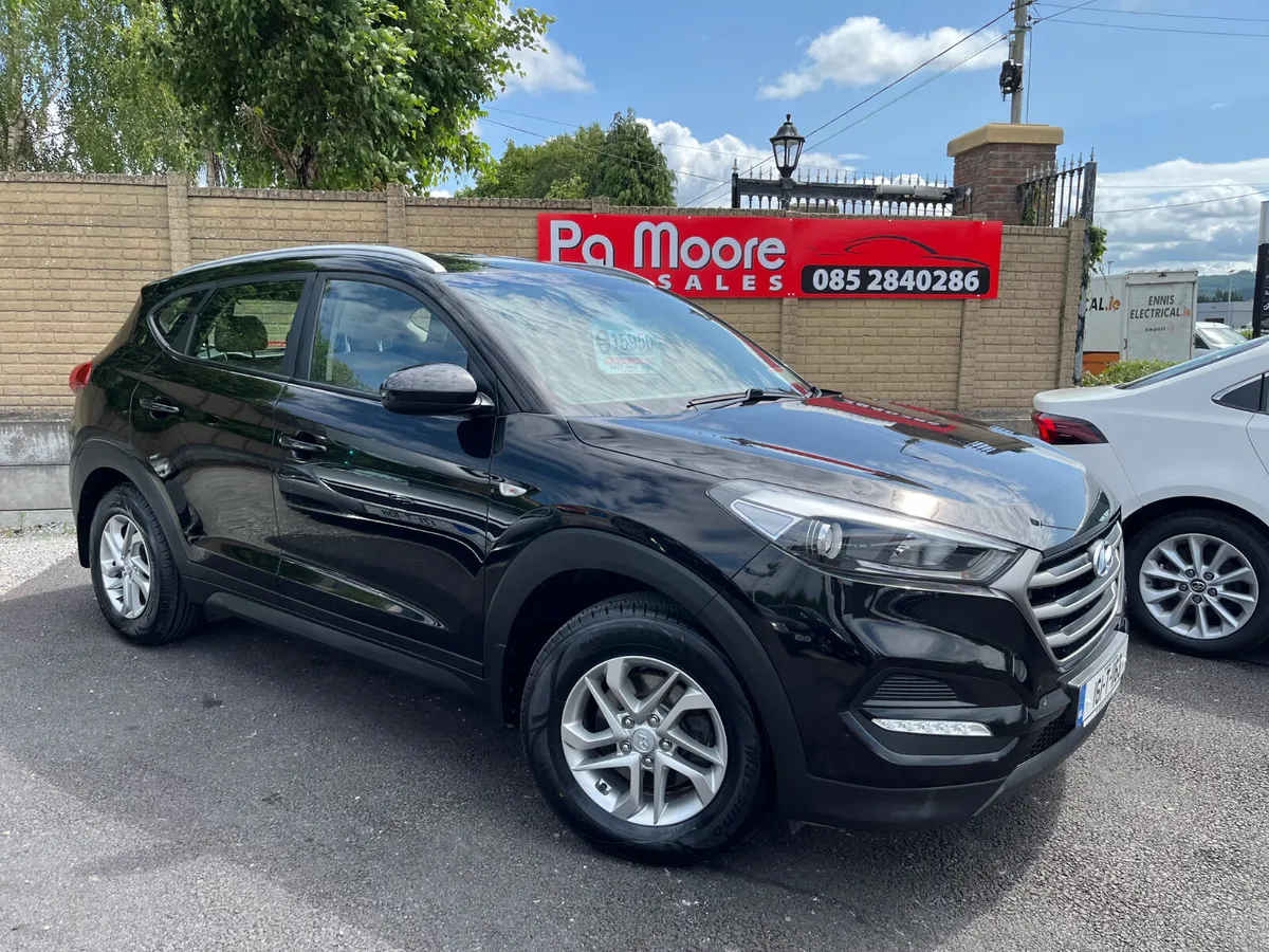Hyundai Tucson ** ONLY 132KMS - Image 2