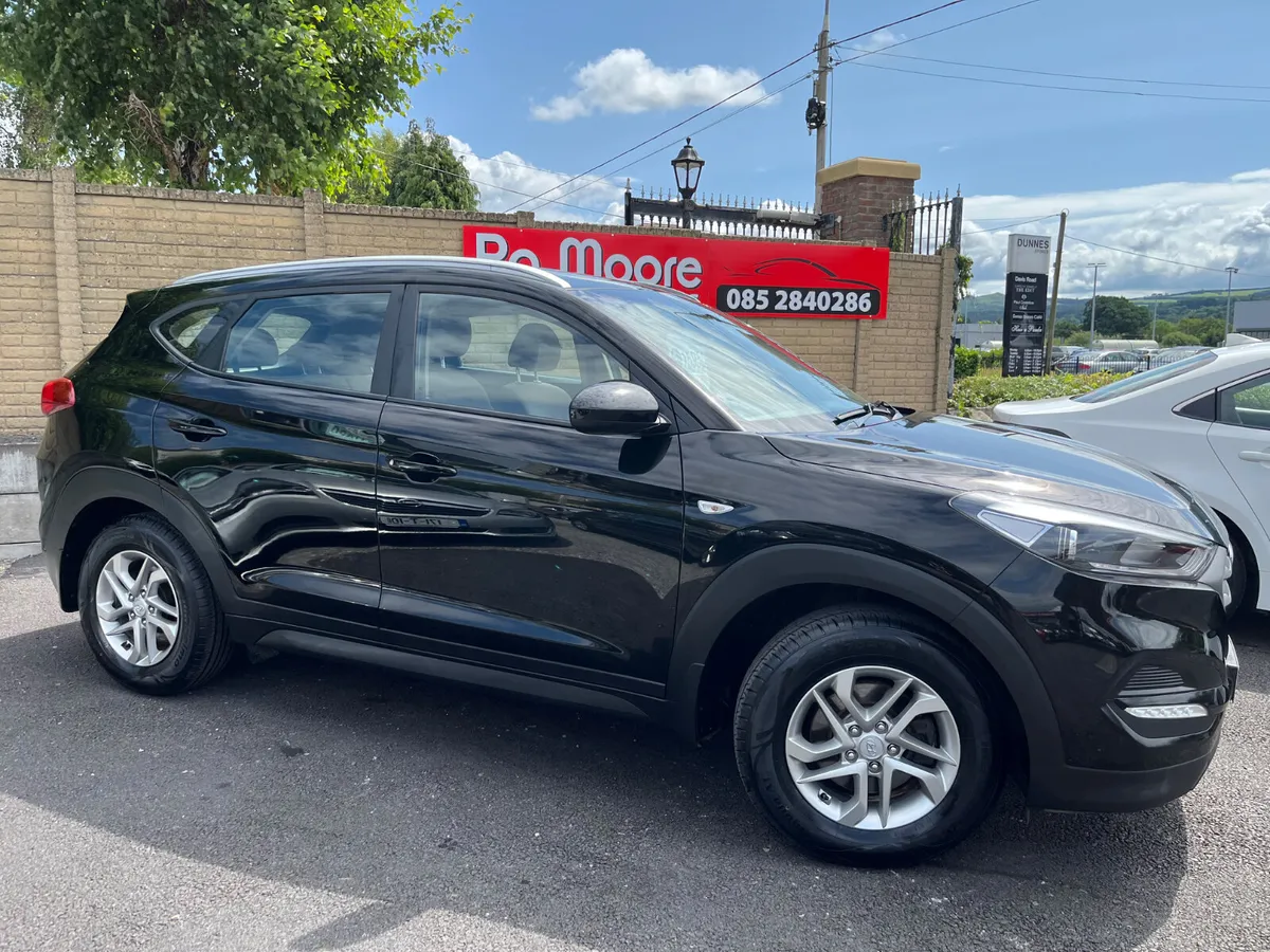 Hyundai Tucson ** ONLY 132KMS - Image 3