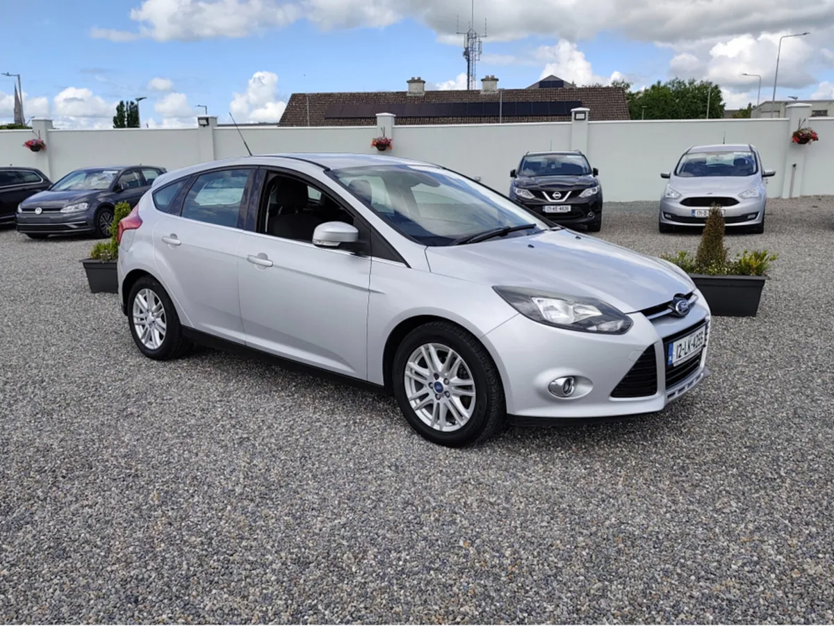 Ford Focus 1.0 TITANIUM ECOBOOST 12 125PS 5DR - Image 1