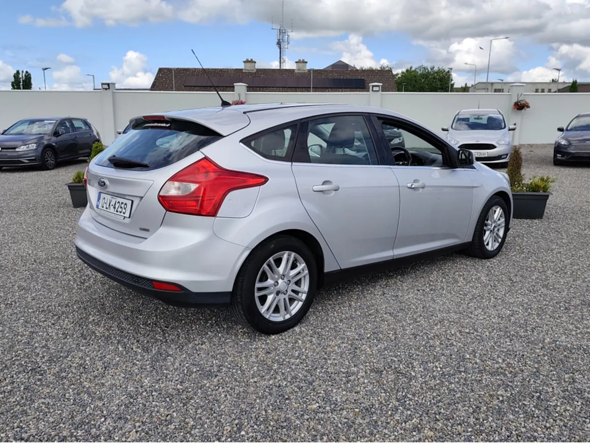 Ford Focus 1.0 TITANIUM ECOBOOST 12 125PS 5DR - Image 2