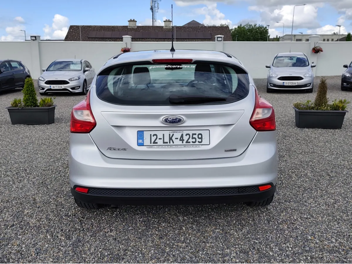 Ford Focus 1.0 TITANIUM ECOBOOST 12 125PS 5DR - Image 3