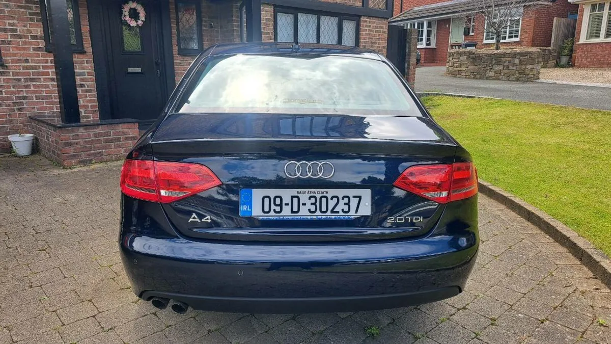 AUDI A4 2.OTDI 2009 ONLY 56000 MLS STUNNING - Image 4