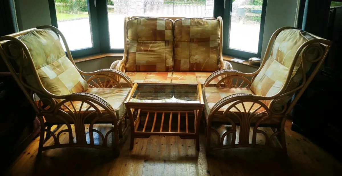 Conservatory / Garden Furniture set - Image 2