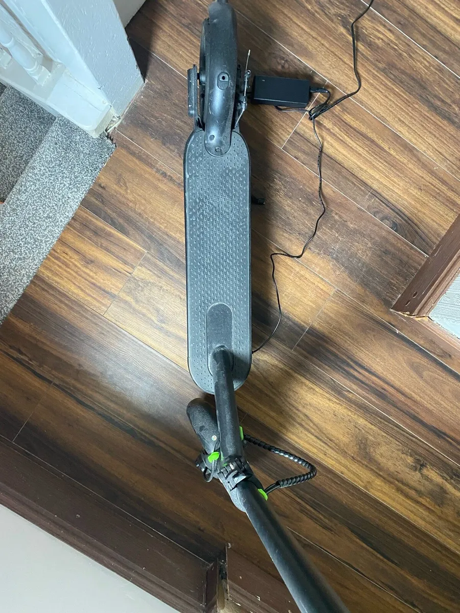 Electric scooter - Image 3