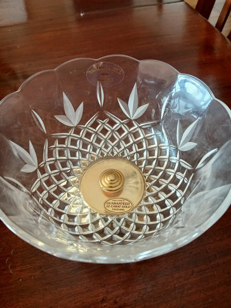 Killarney crystal bowl - Image 1