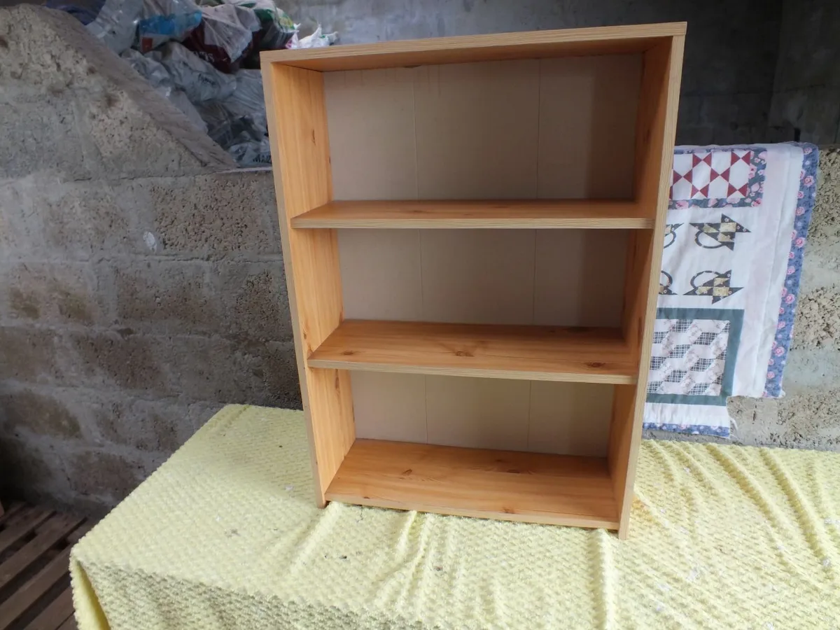 Bookcase - Image 1
