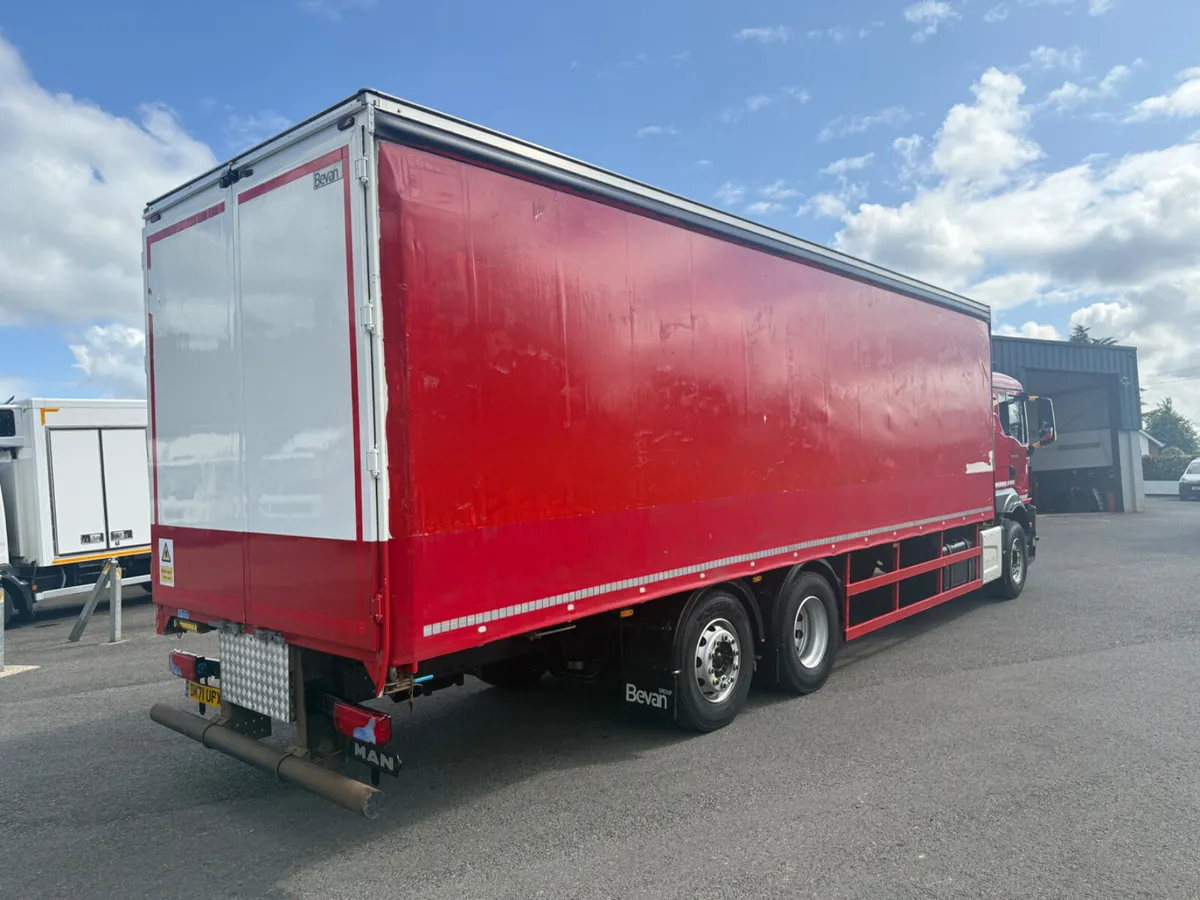 MAN TGS 26.330 - Image 3