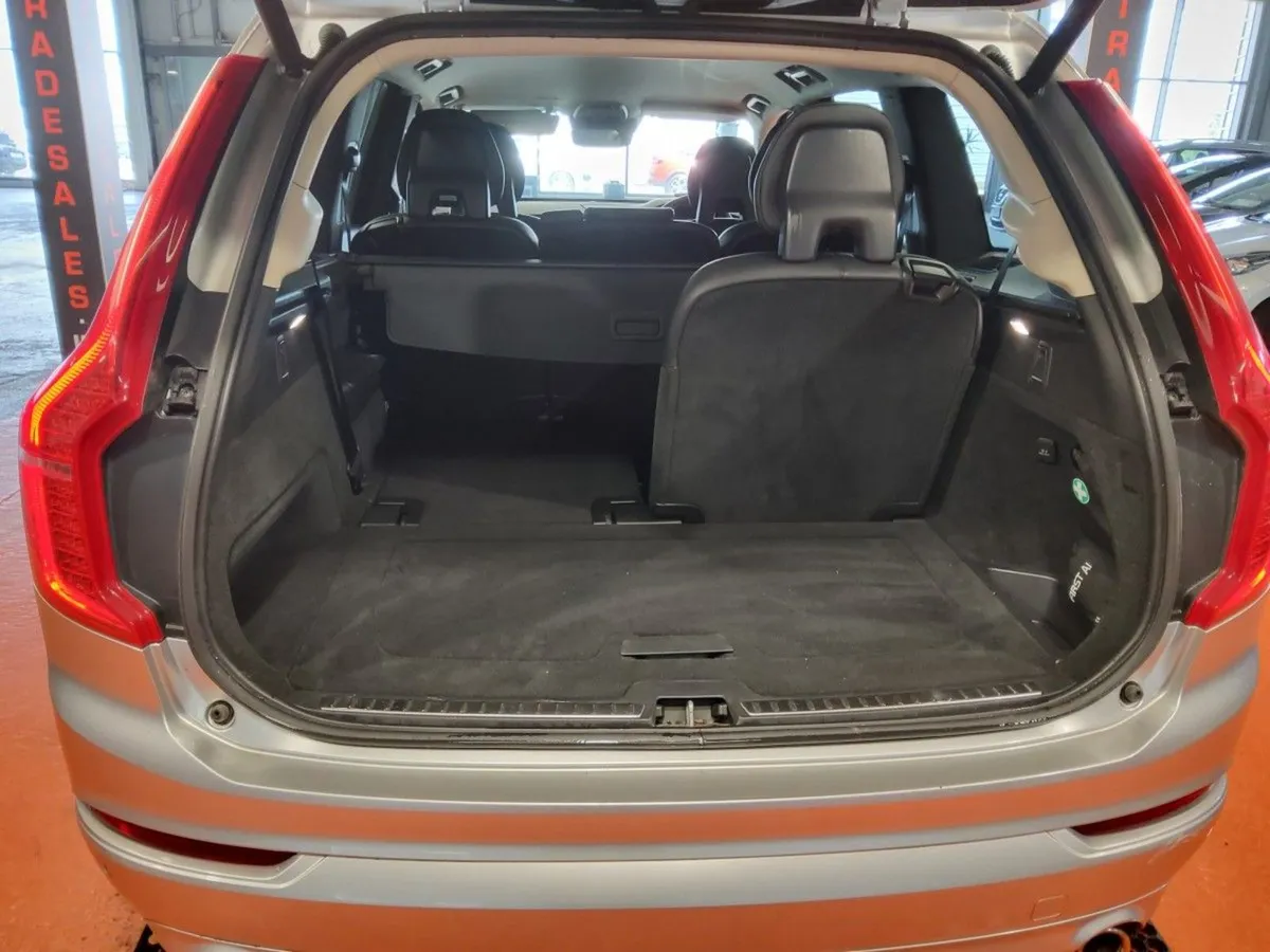 Volvo XC90 D4 (190hp) FWD Momentum Geartronic - Image 4