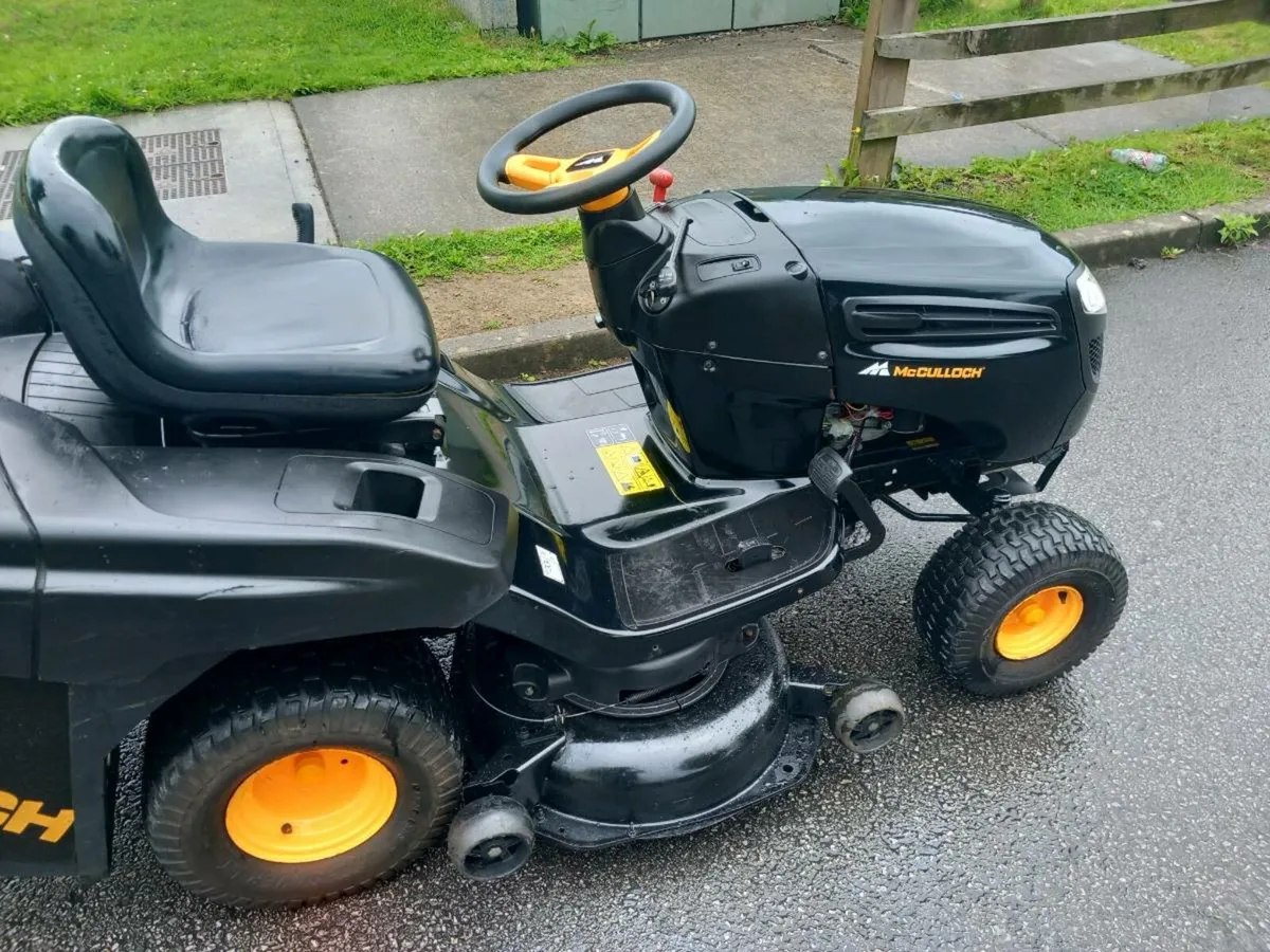 Ride on lawnmower - Image 4