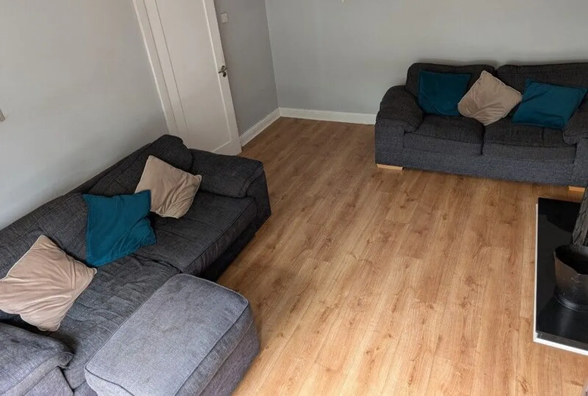 Sofa - Image 2