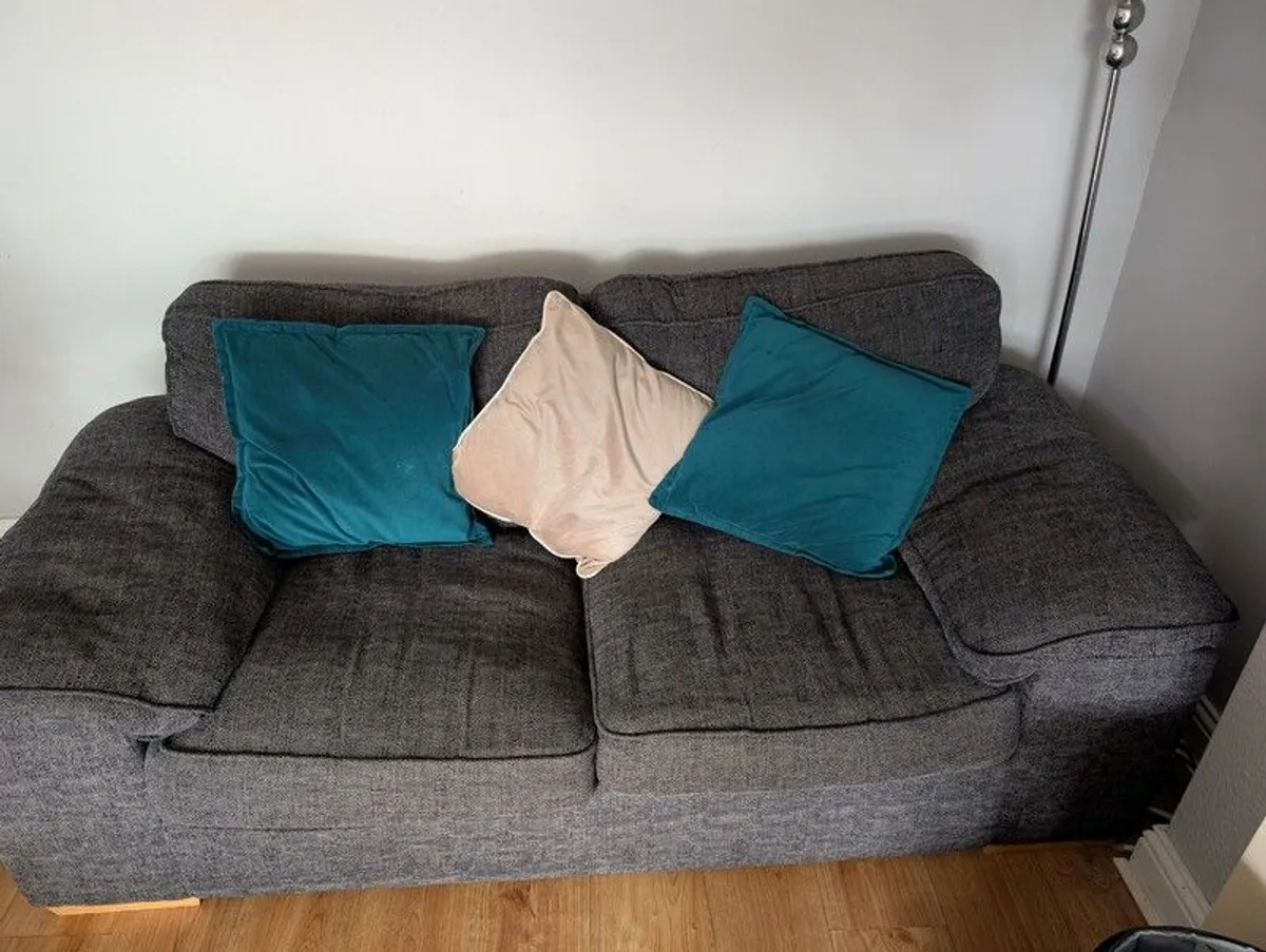 Sofa - Image 3