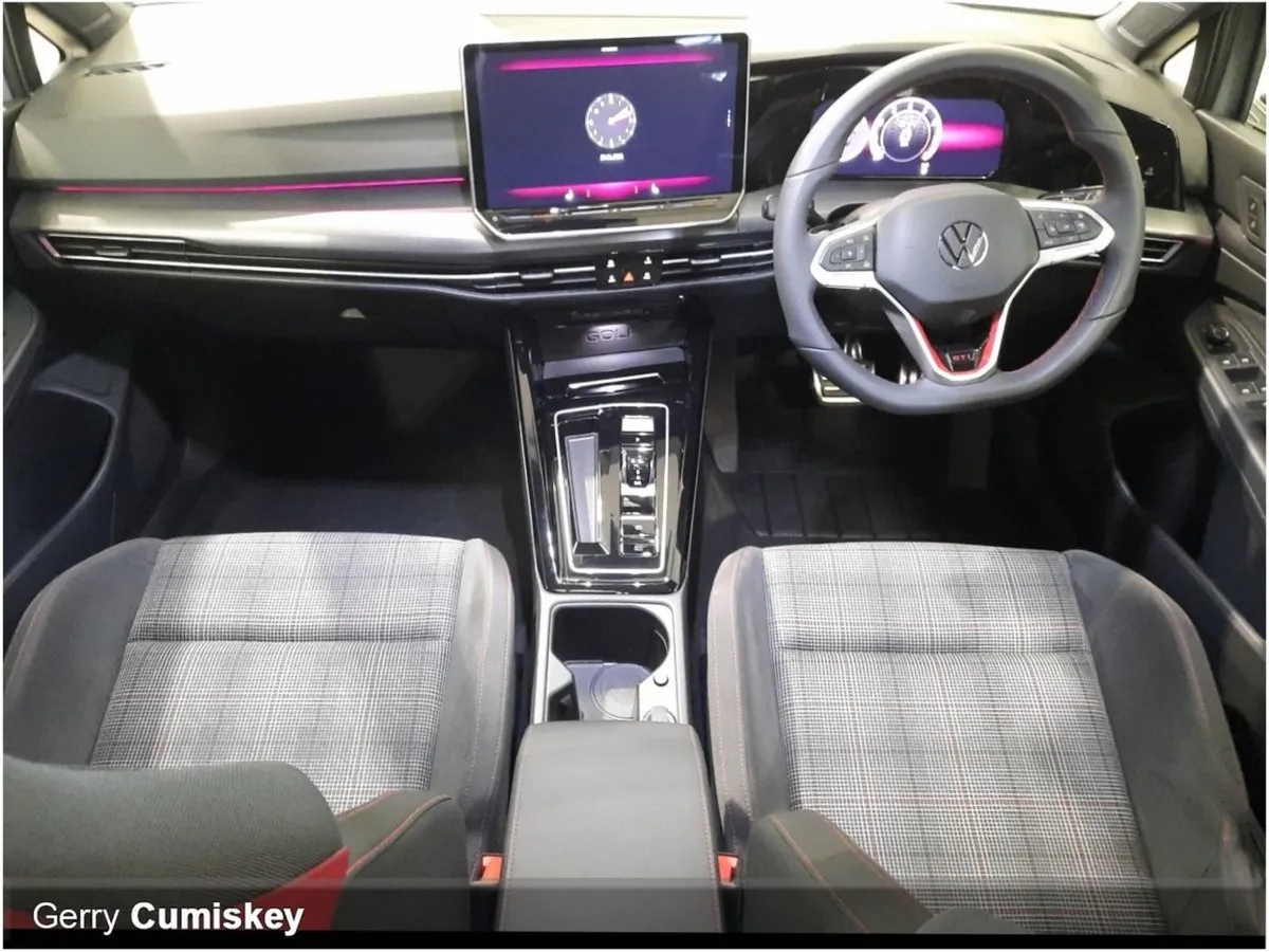 Volkswagen Golf GTI 8.5 DSG Panoramic Roof Adapti - Image 2