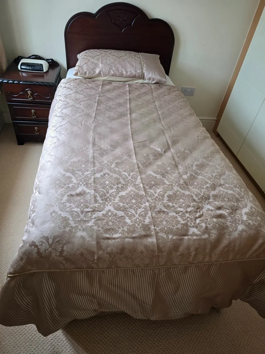 Single bed with headboard & cabinet - Image 1