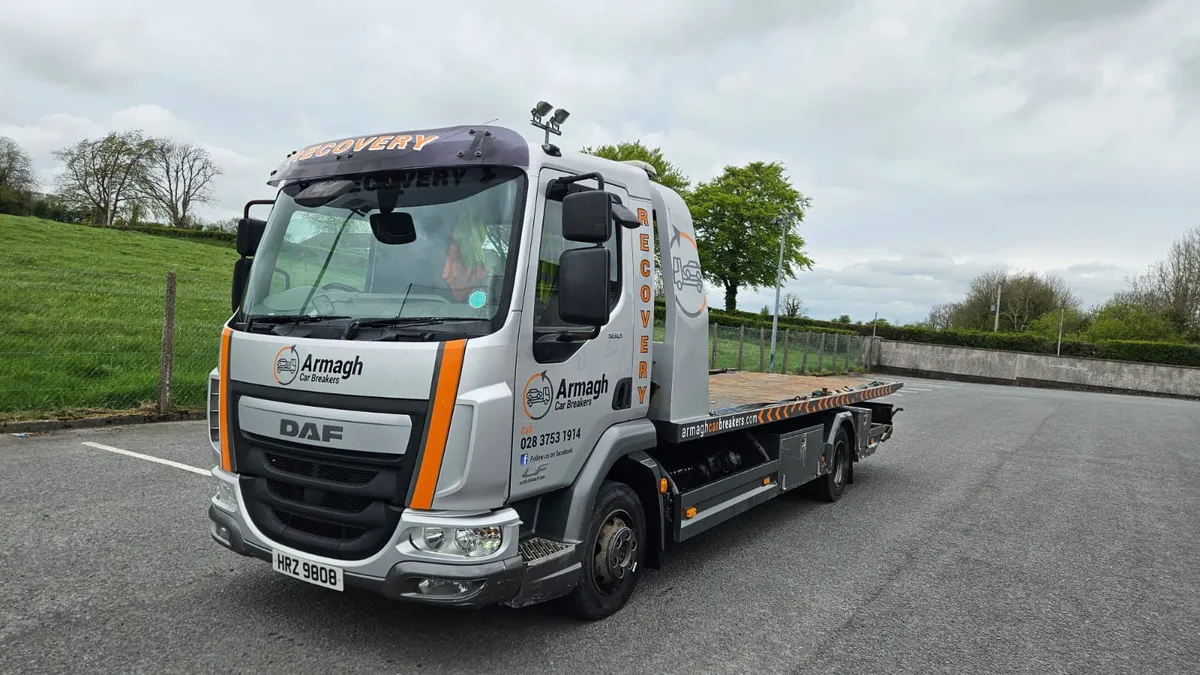 2014 DAF LF 180 2 CAR RECOVERY SLIDE & TILT - Image 1