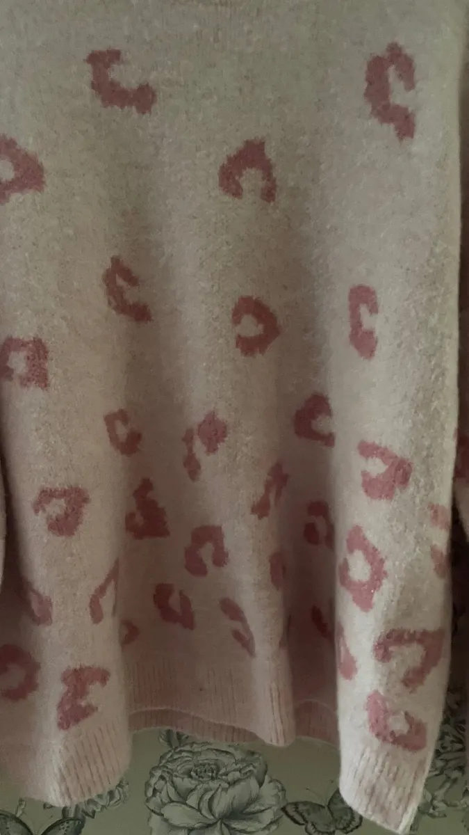 Hearts jumper - Image 2