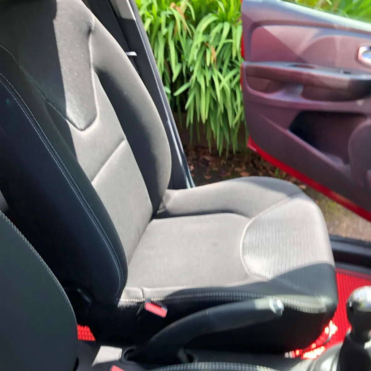 Renault Clio 2017 - Image 4