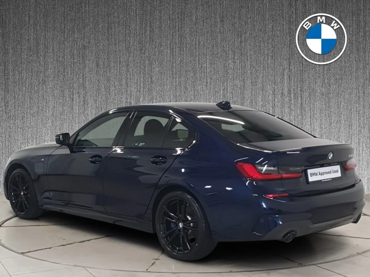 BMW 3 Series 330e M Sport - Image 3
