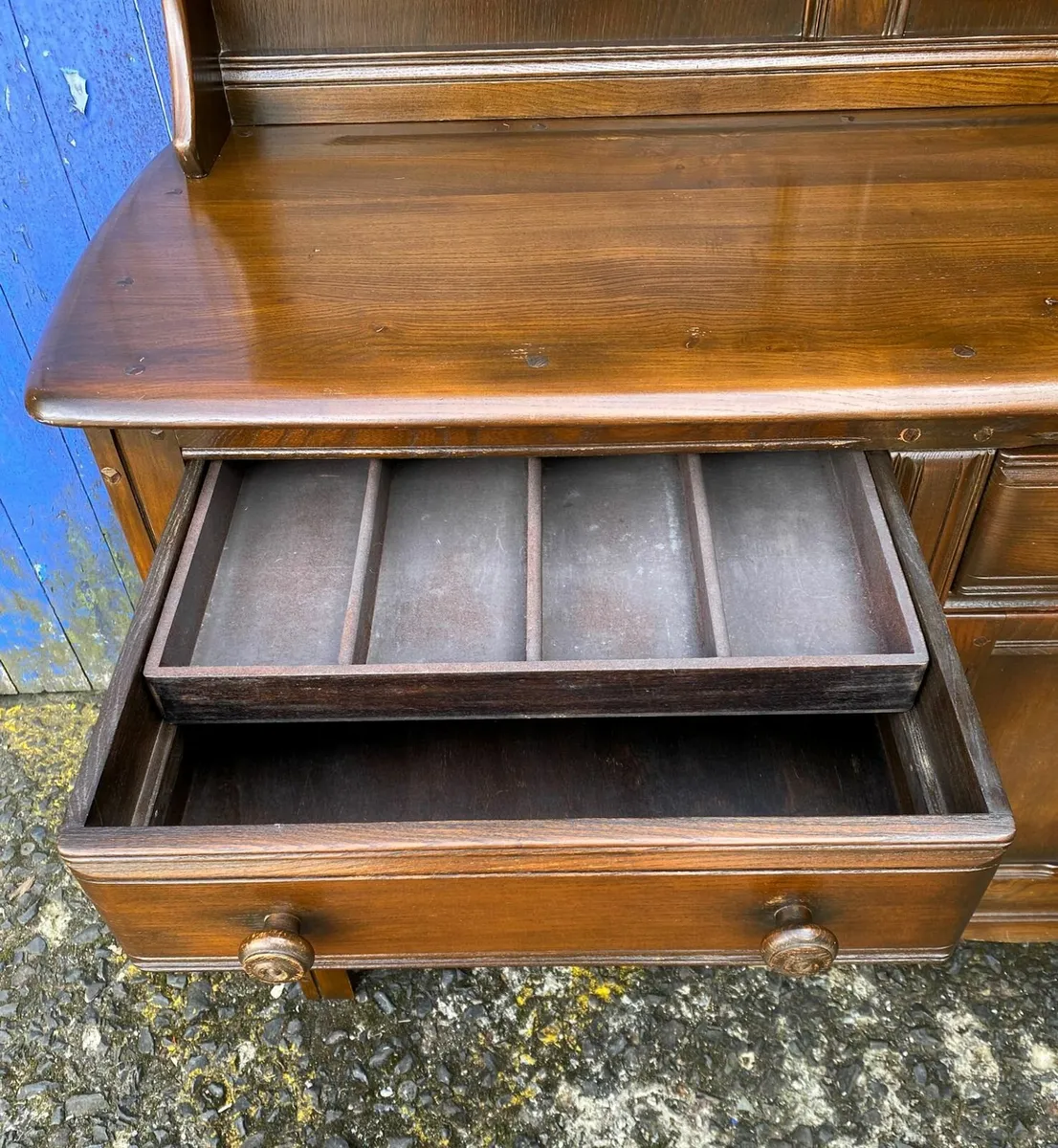 Vintage Ercol Dresser - Image 4