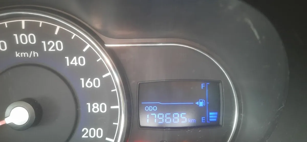 Hyundai i10 2013 - Image 3