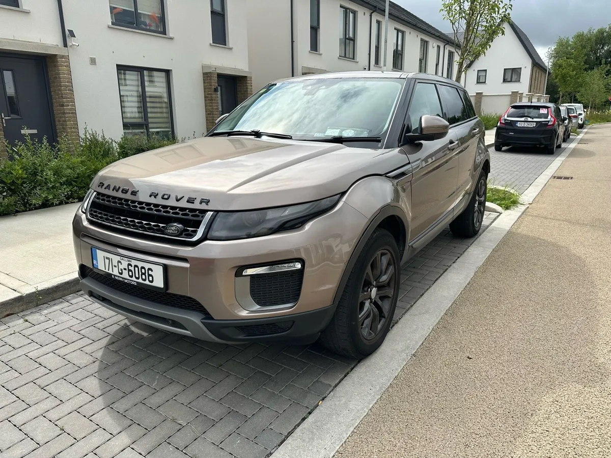 Range Rover Evoque 2017 - Top Spec Automatic - Image 2