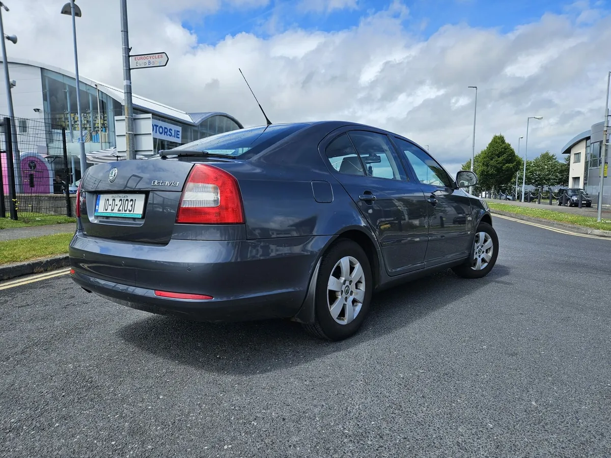 Skoda Octavia 1.2 Automatic Low Milleage NCT & Tax - Image 3