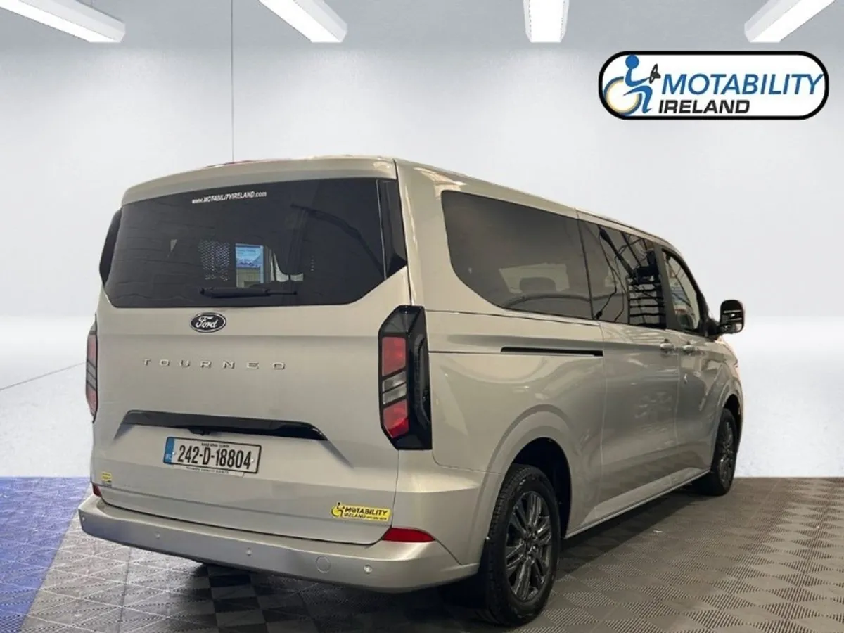 Ford Tourneo Custom 8 Seater - Image 2