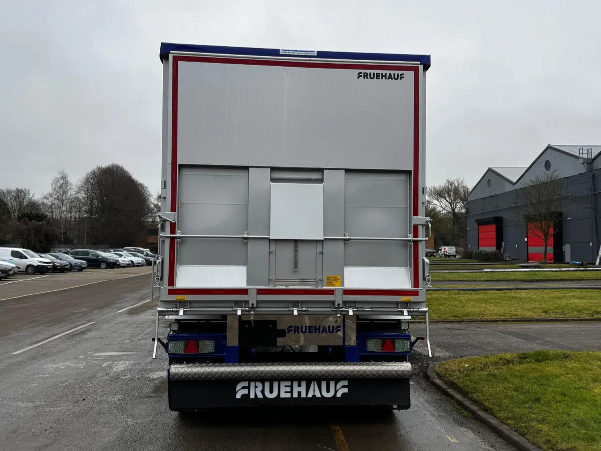 2025 Fruehauf 70CU YD BATHTUB  **ONE AVAILABLE** - Image 3