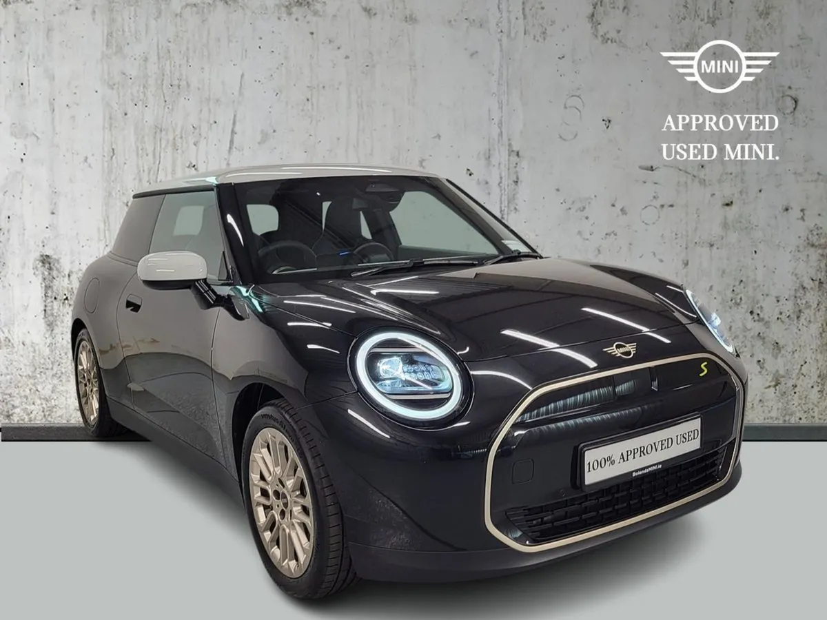MINI Cooper Cooper SE Classic - Image 1