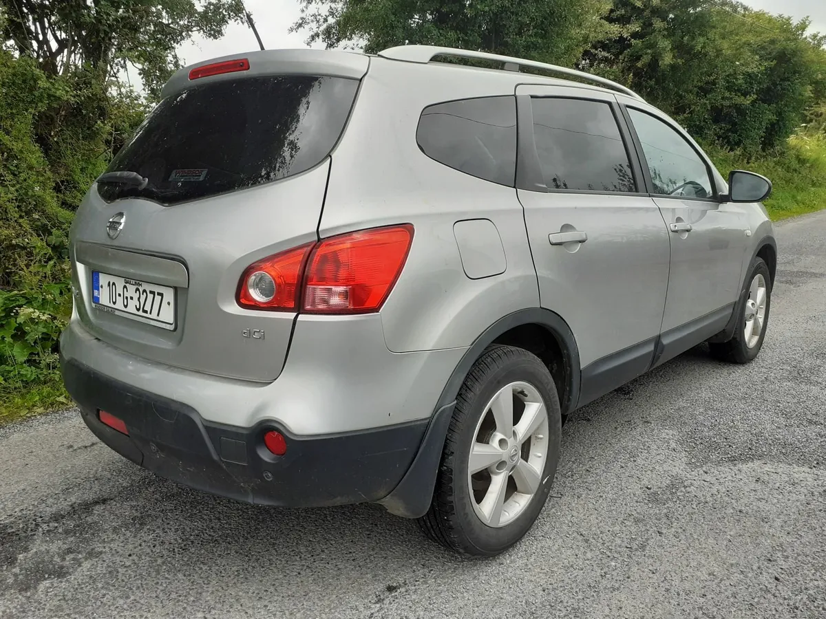 Nissan Qashqai+2 2010 - Image 3